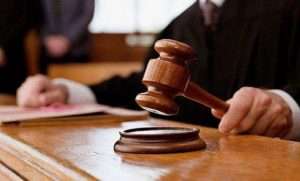 "Choosing the right commercial arbitration lawyer: consult Al Hukok Legal Services' comprehensive guide."